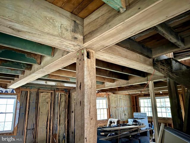 37611 HUGHESVILLE RD, Purcellville, VA 20132