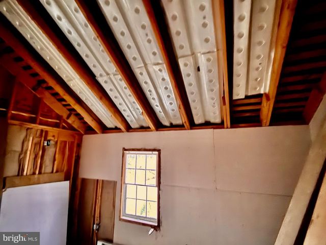 37611 HUGHESVILLE RD, Purcellville, VA 20132