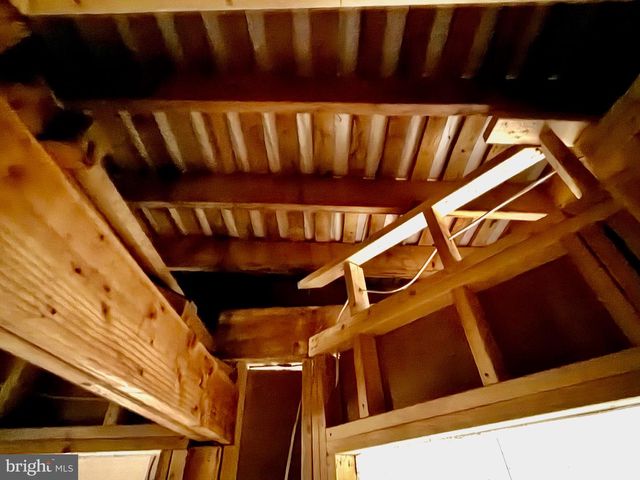 37611 HUGHESVILLE RD, Purcellville, VA 20132