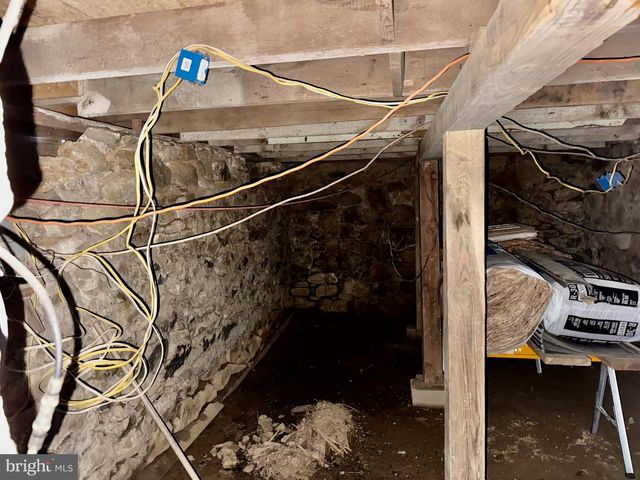 37611 HUGHESVILLE RD, Purcellville, VA 20132