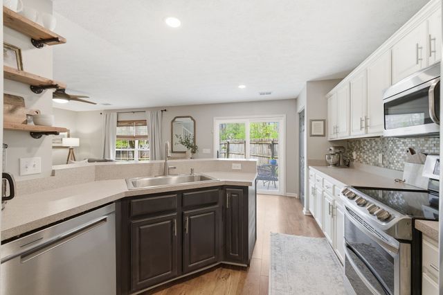 604 Hannah Ridge Ct, Antioch, TN 37013