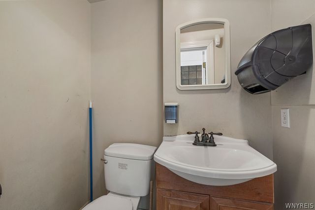3435 Harlem Road, Cheektowaga, NY 14225