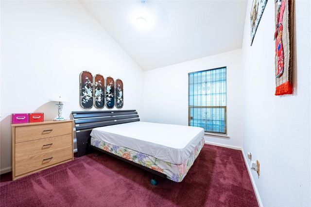 9168 Wilcrest Drive 9168, Houston, TX 77099
