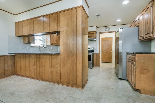 6002 ELMHURST Road, Amarillo, TX 79106