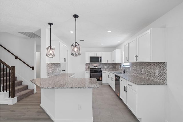 10160 Maple Cove Lane, Willis, TX 77378