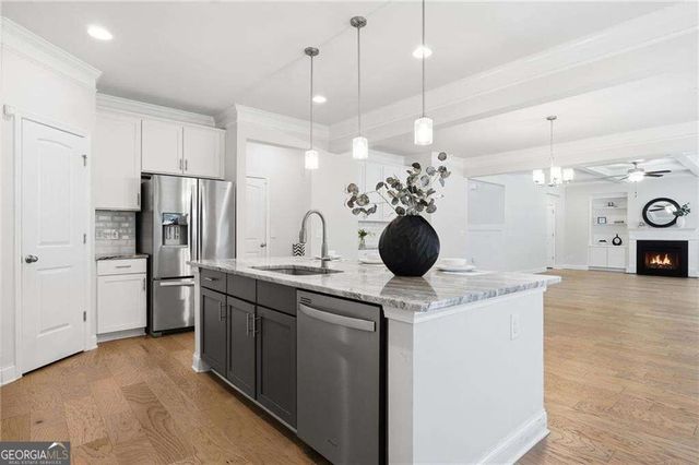 2000 Harvester Lane, Buford, GA 30518