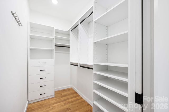 190 Rumbough Place, Asheville, NC 28806