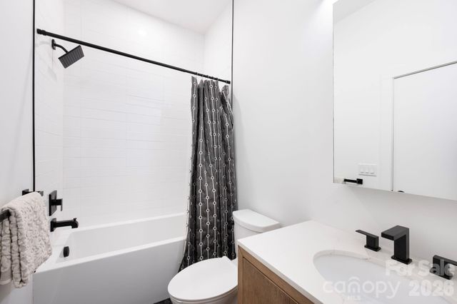 190 Rumbough Place, Asheville, NC 28806