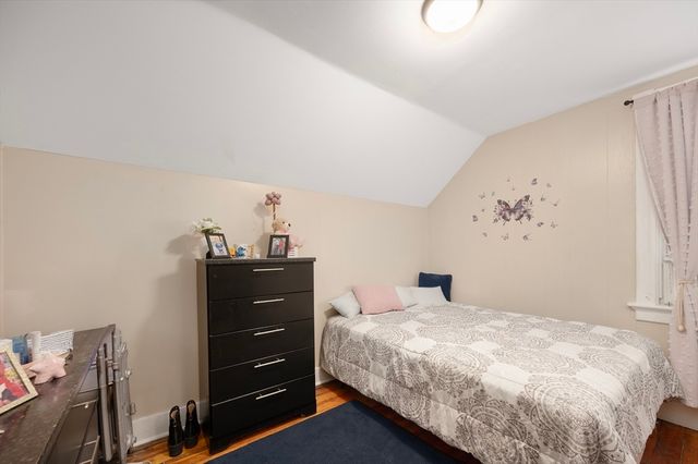 286 California Ave, Providence, RI 02905