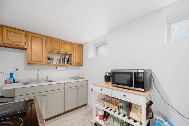 286 California Ave, Providence, RI 02905