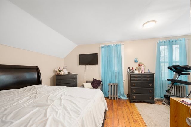 286 California Ave, Providence, RI 02905