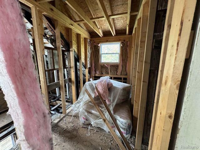 19552 Pelkey Street, Detroit, MI 48205