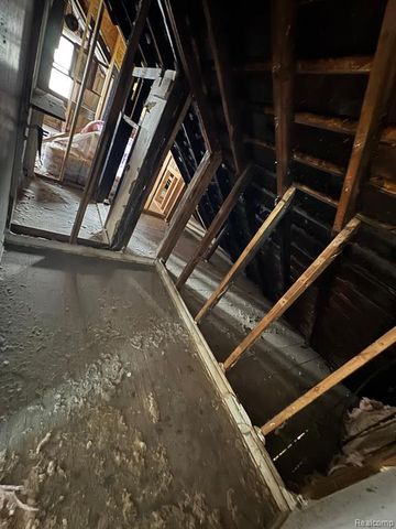 19552 Pelkey Street, Detroit, MI 48205