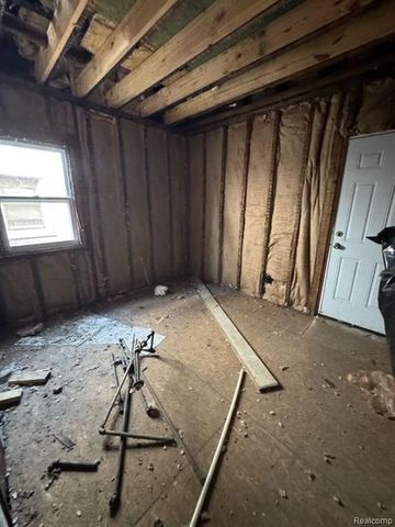 19552 Pelkey Street, Detroit, MI 48205