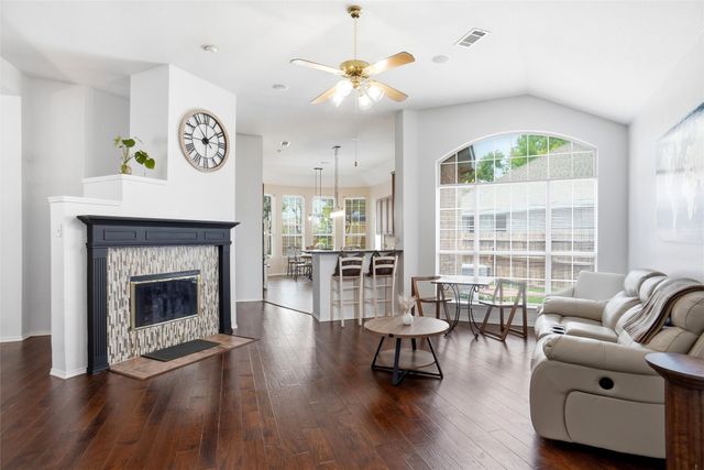5371 Natchez Trail, Fort Worth, TX 76137