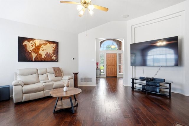 5371 Natchez Trail, Fort Worth, TX 76137