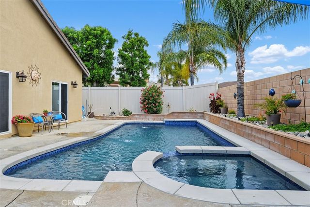 25346 Robinson Creek Lane, Menifee, CA 92584