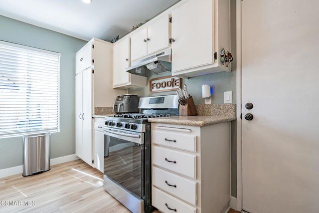 5384 Rainwood Street 90, Simi Valley, CA 93063