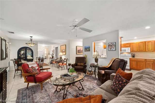 841 Racoon Lane, Lorida, FL 33857