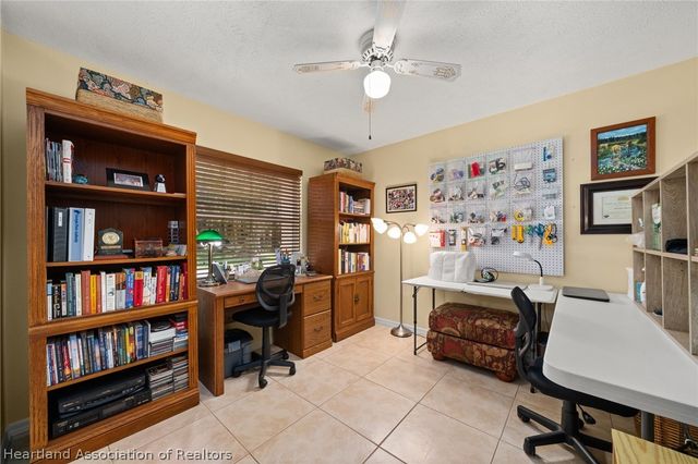 841 Racoon Lane, Lorida, FL 33857