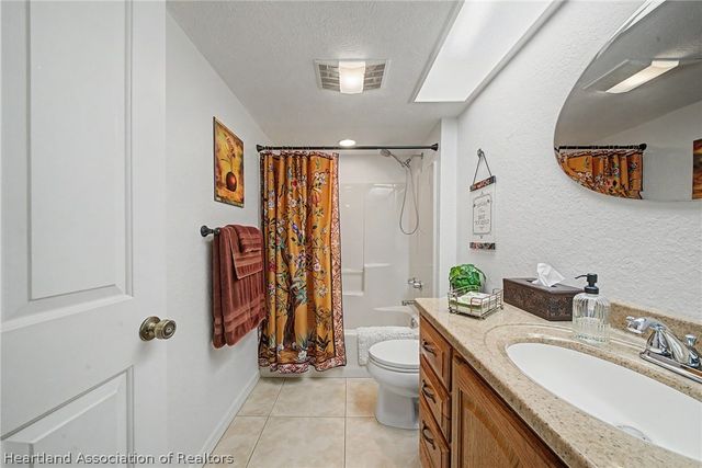 841 Racoon Lane, Lorida, FL 33857