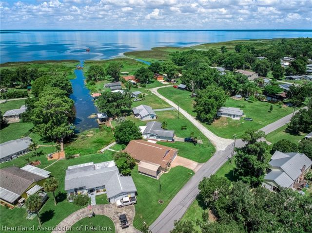 841 Racoon Lane, Lorida, FL 33857