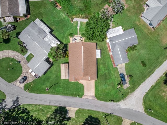 841 Racoon Lane, Lorida, FL 33857