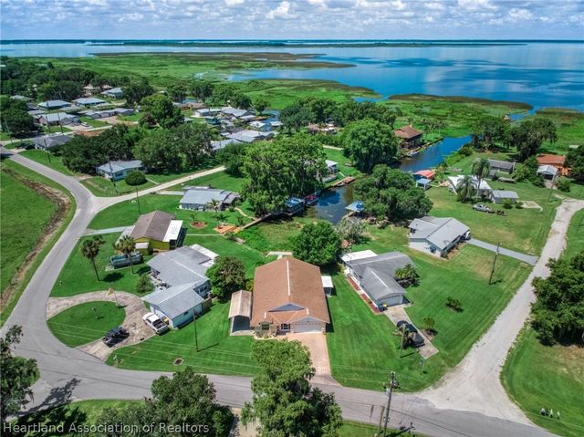 841 Racoon Lane, Lorida, FL 33857