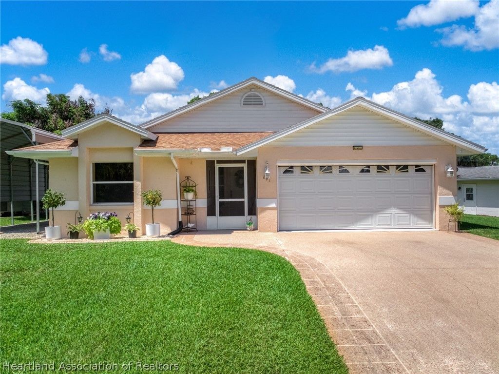 841 Racoon Lane, Lorida, FL 33857