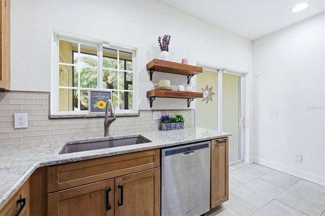 329 CAPE HARBOUR LOOP 103, Bradenton, FL 34212