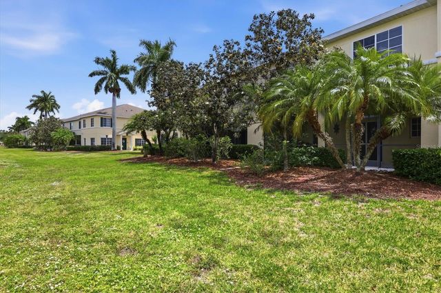 329 CAPE HARBOUR LOOP 103, Bradenton, FL 34212