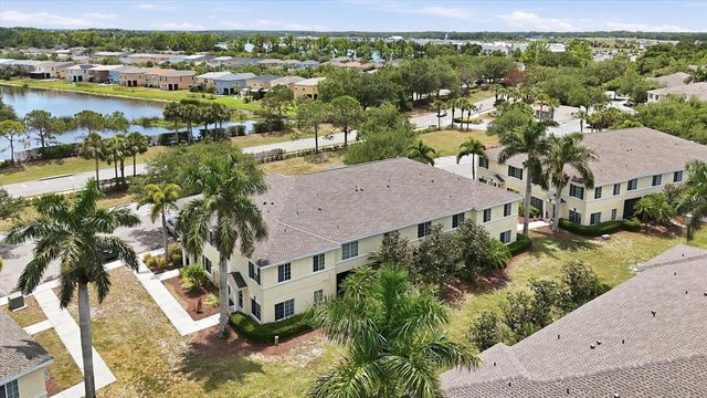 329 CAPE HARBOUR LOOP 103, Bradenton, FL 34212