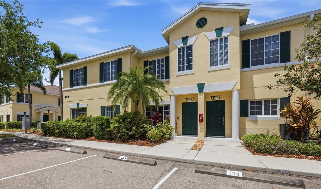 329 CAPE HARBOUR LOOP 103, Bradenton, FL 34212