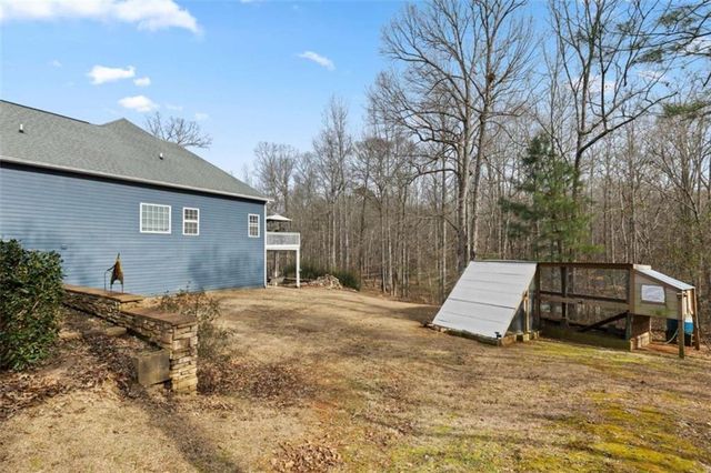 8399 E Carroll Road, Whitesburg, GA 30185
