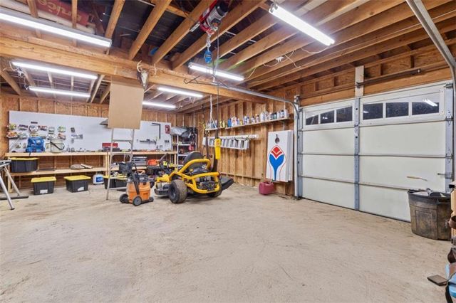 8399 E Carroll Road, Whitesburg, GA 30185