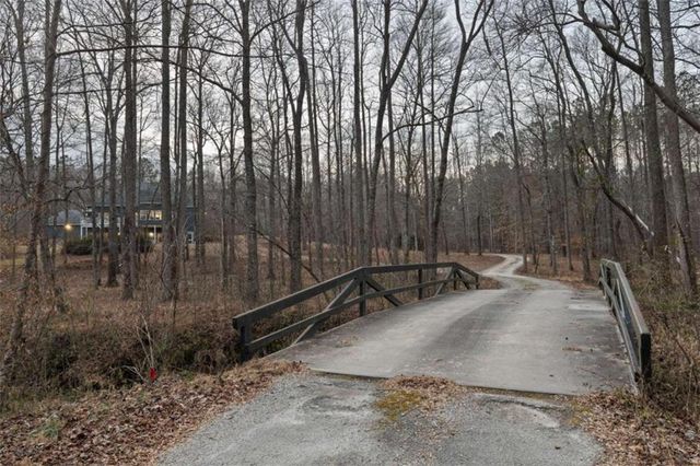 8399 E Carroll Road, Whitesburg, GA 30185