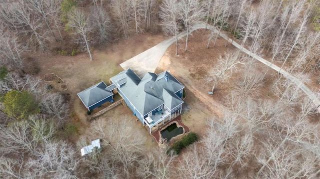 8399 E Carroll Road, Whitesburg, GA 30185