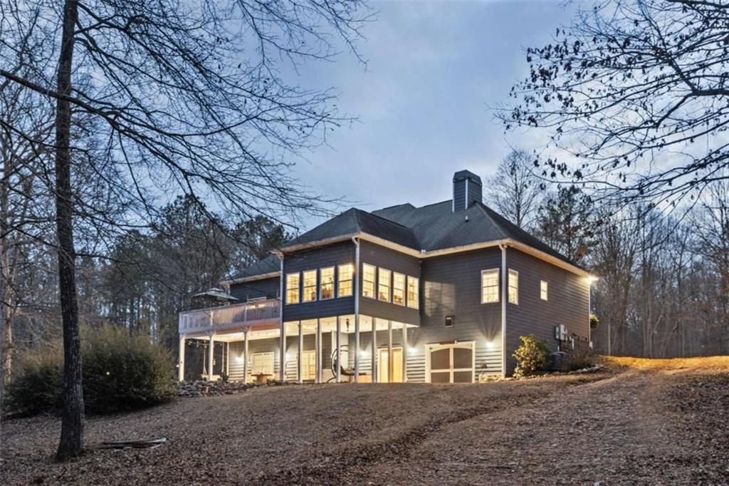 8399 E Carroll Road, Whitesburg, GA 30185