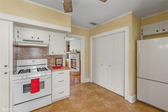 266 Carrollton Avenue, Shreveport, LA 71105