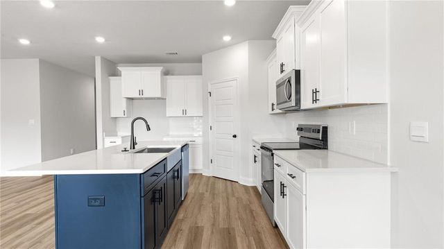 7232 Hawkins Manor N, Mobile, AL 36695