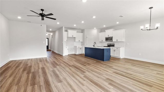 7232 Hawkins Manor N, Mobile, AL 36695