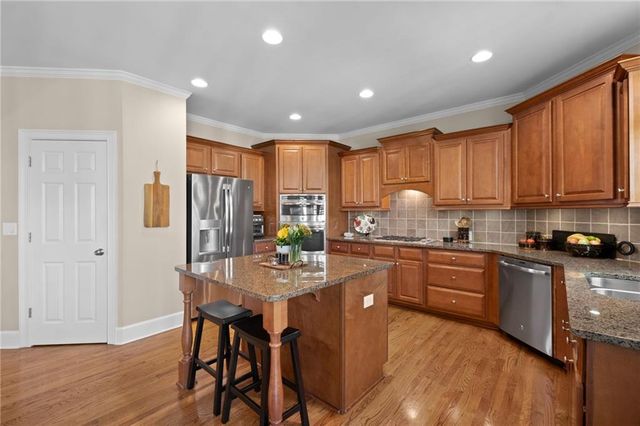 404 Greyfield Drive, Canton, GA 30115