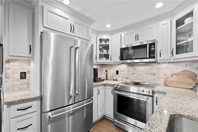 404 Greyfield Drive, Canton, GA 30115