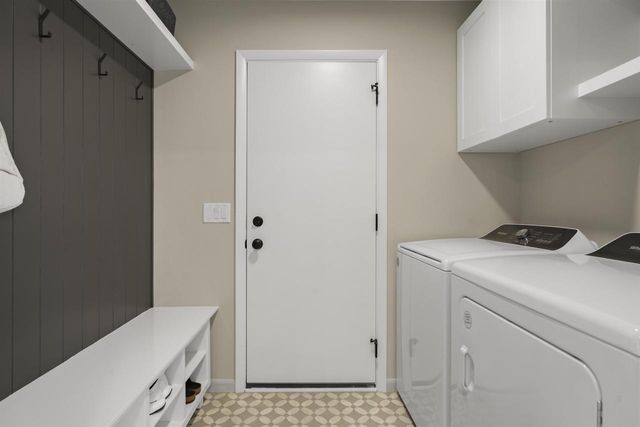431 Hercules Trail, Madison, WI 53718