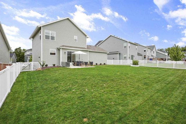 431 Hercules Trail, Madison, WI 53718