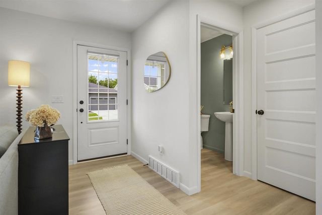 431 Hercules Trail, Madison, WI 53718