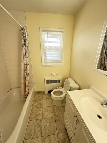 50 W Lake Drive, Patchogue, NY 11772