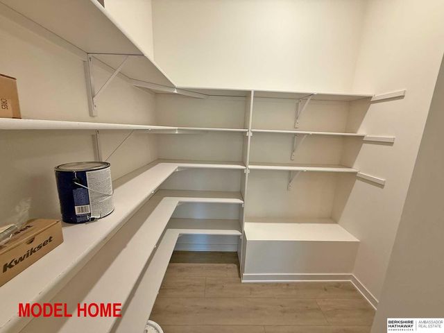 16663 Locust Street, Omaha, NE 68116