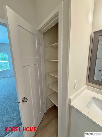 16663 Locust Street, Omaha, NE 68116