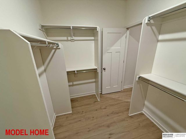 16663 Locust Street, Omaha, NE 68116